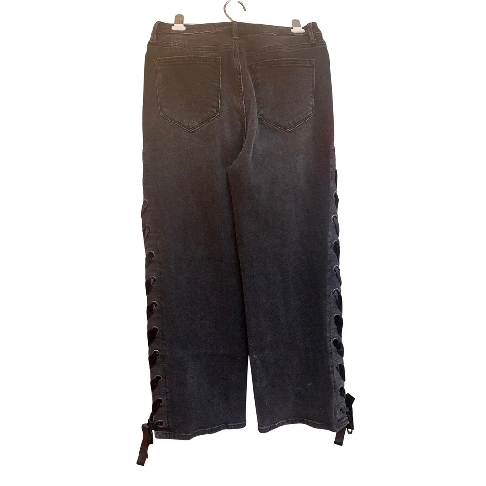 Driftwood Lacy Celestial‎ Embroidered Lace Up Side Wide Leg Jeans Black Size 28